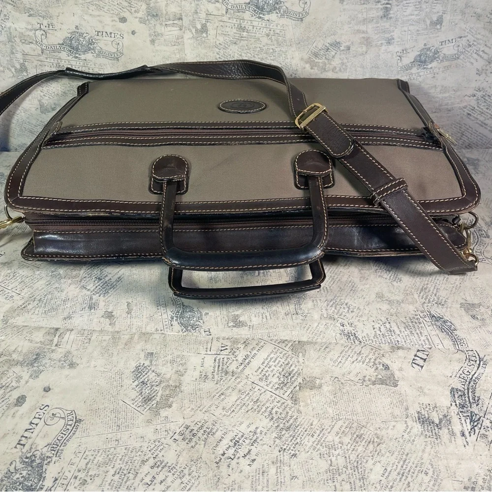 Rare Vintage Gucci Knight Crest Canvas & Leather Briefcase | Made in Italy